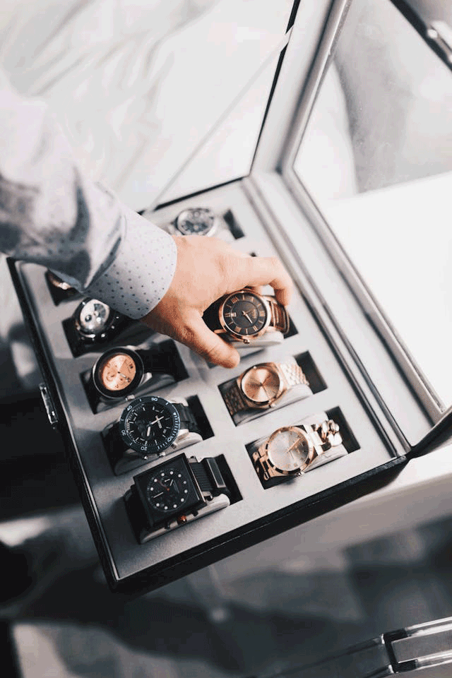 Watch store in dubai
