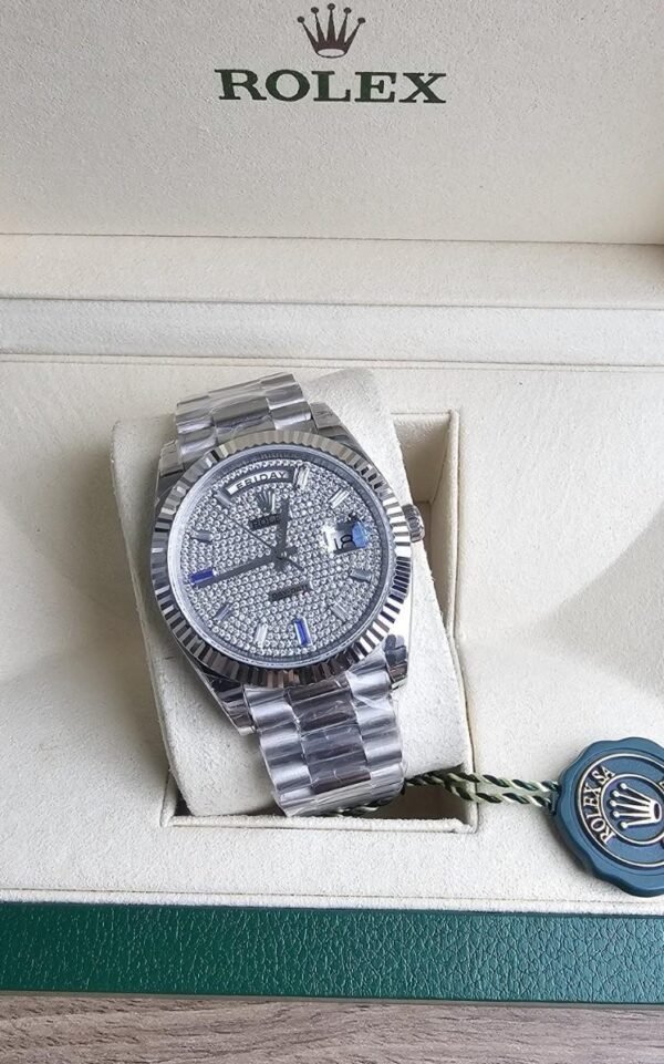 rolex day date 40 pave dial​ silver Case material