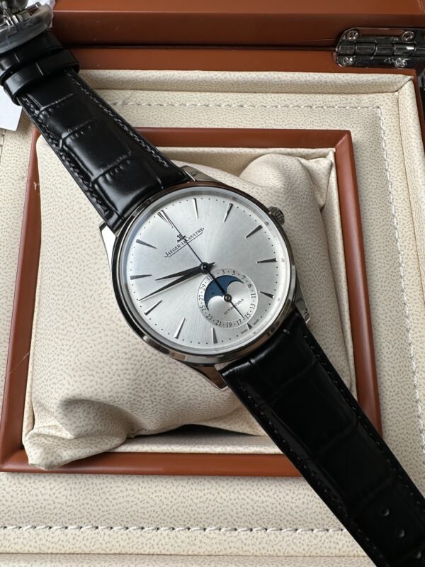 Jaeger-LeCoultre Master Ultra Thin Moon 39mm Q1368430 - Mens Replica Watch