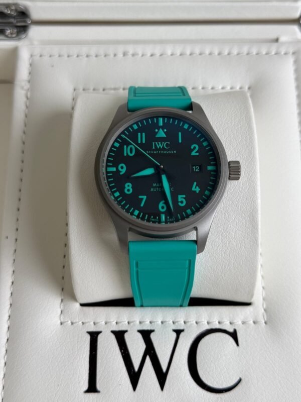 IWC Pilots Watch Mark XX Rubber Strap green