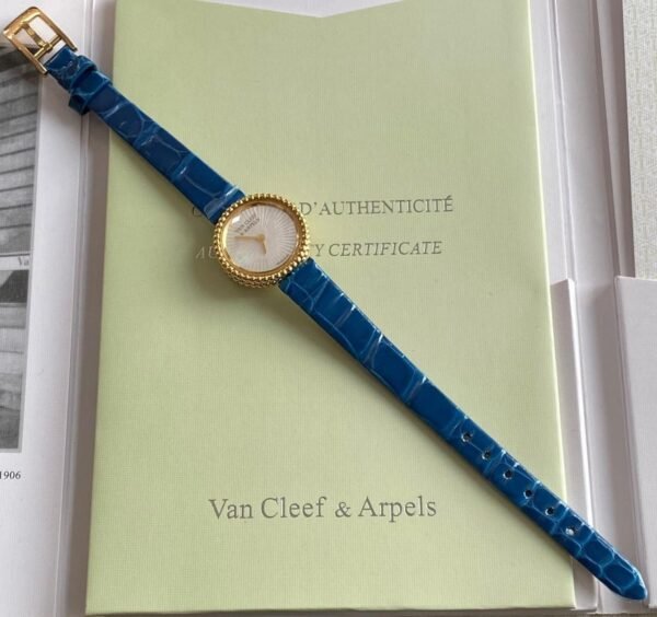 Van Cleef & Arpels Perlée Watch 23mm Yellow Gold Blue Alligator Strap