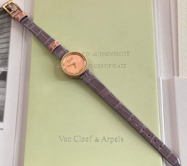 Van Cleef & Arpels Perlee Yellow Gold Purple Alligator Strap 23mm