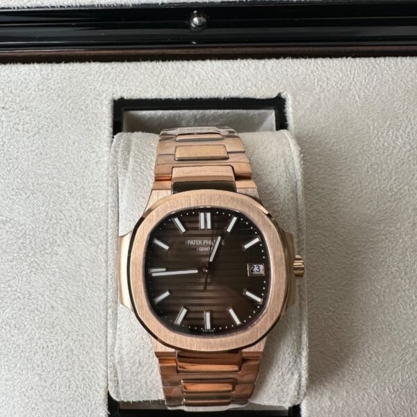 Patek Philippe Nautilus 5711/1R-001 Rose Gold Brown Dial