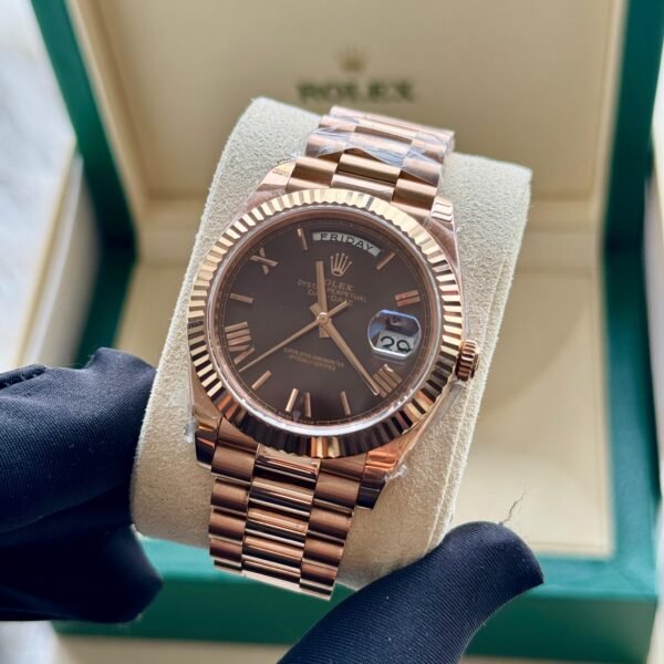 Rolex Day-Date 40 228235 Rose Gold Chocolate Roman Dial Mens Replica Watch