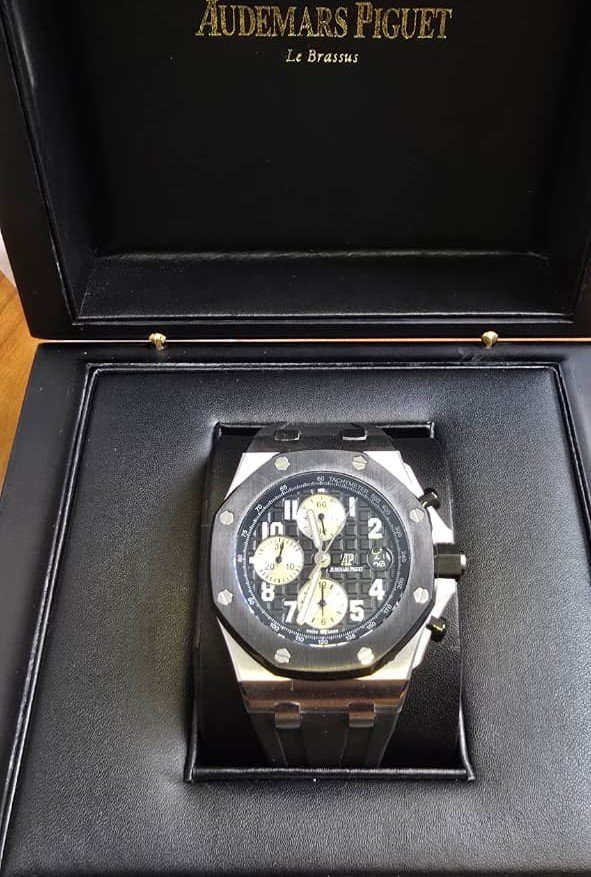AUDEMARS PIGUET Royal Oak 42mm Offshore Stainless Steel Chronograph Rubber Men's Watch
